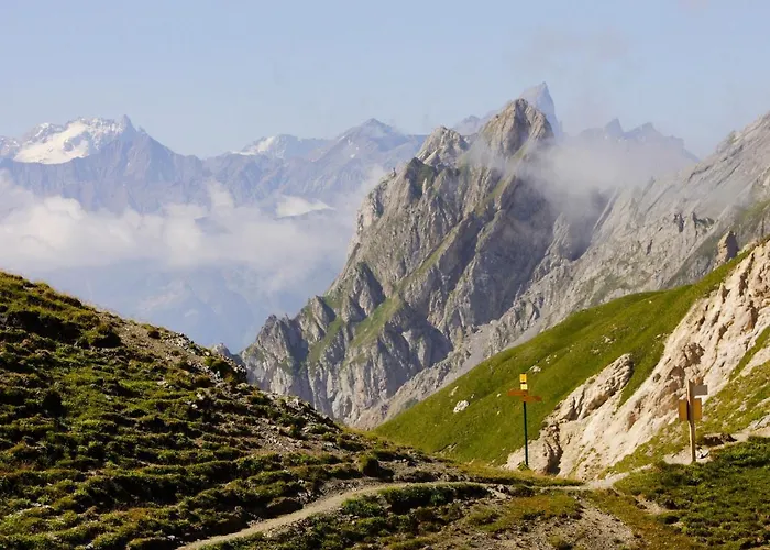 Lauzieres 307 By Interhome Val Thorens