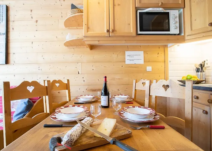 Lauzieres 307 By Interhome Lägenhet Val Thorens